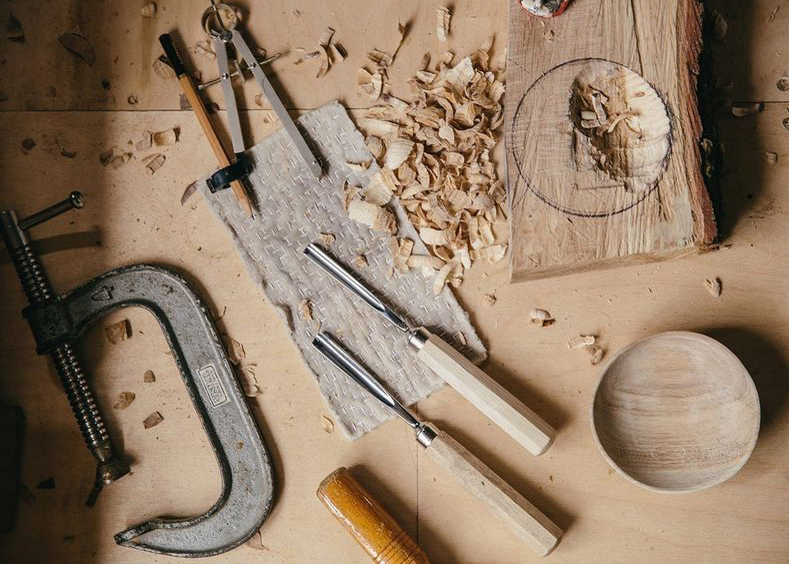 چوب و منبت کاری